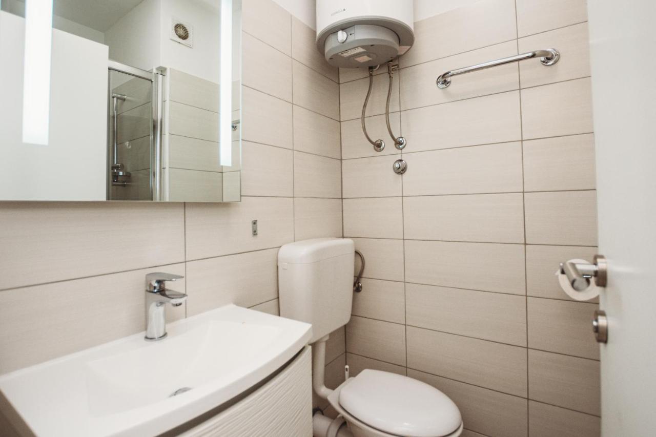 Double And Single S Apartments Zadar Dış mekan fotoğraf